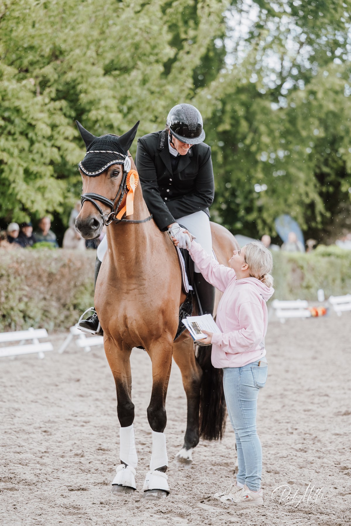 Siegerehrung auf dem Reitplatz